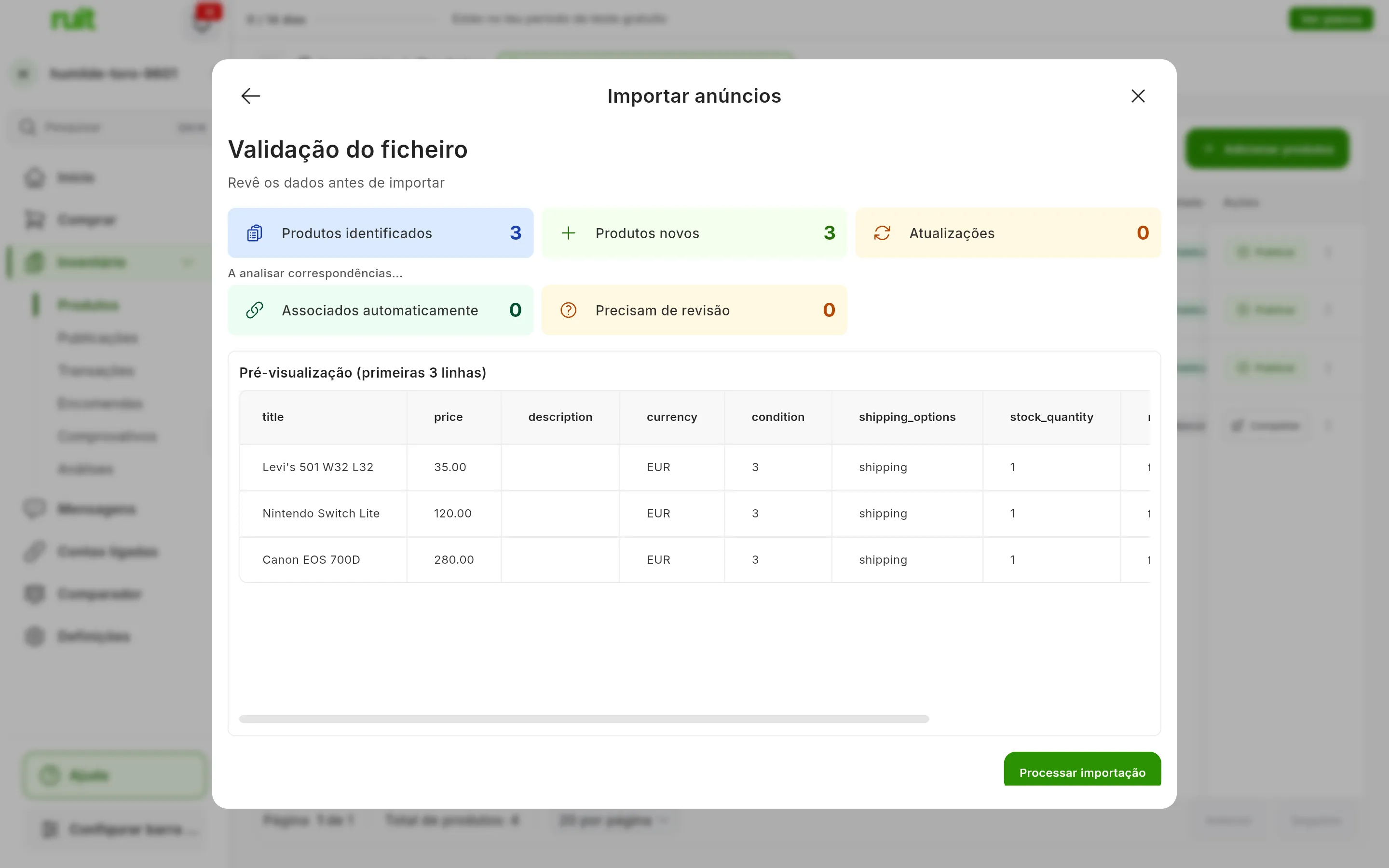 O passo Validação do ficheiro: Produtos identificados 3, Produtos novos 3, Atualizações 0, Associados automaticamente 0 e Precisam de revisão 0; por baixo, a pré-visualização das três primeiras linhas e o botão Processar importação
