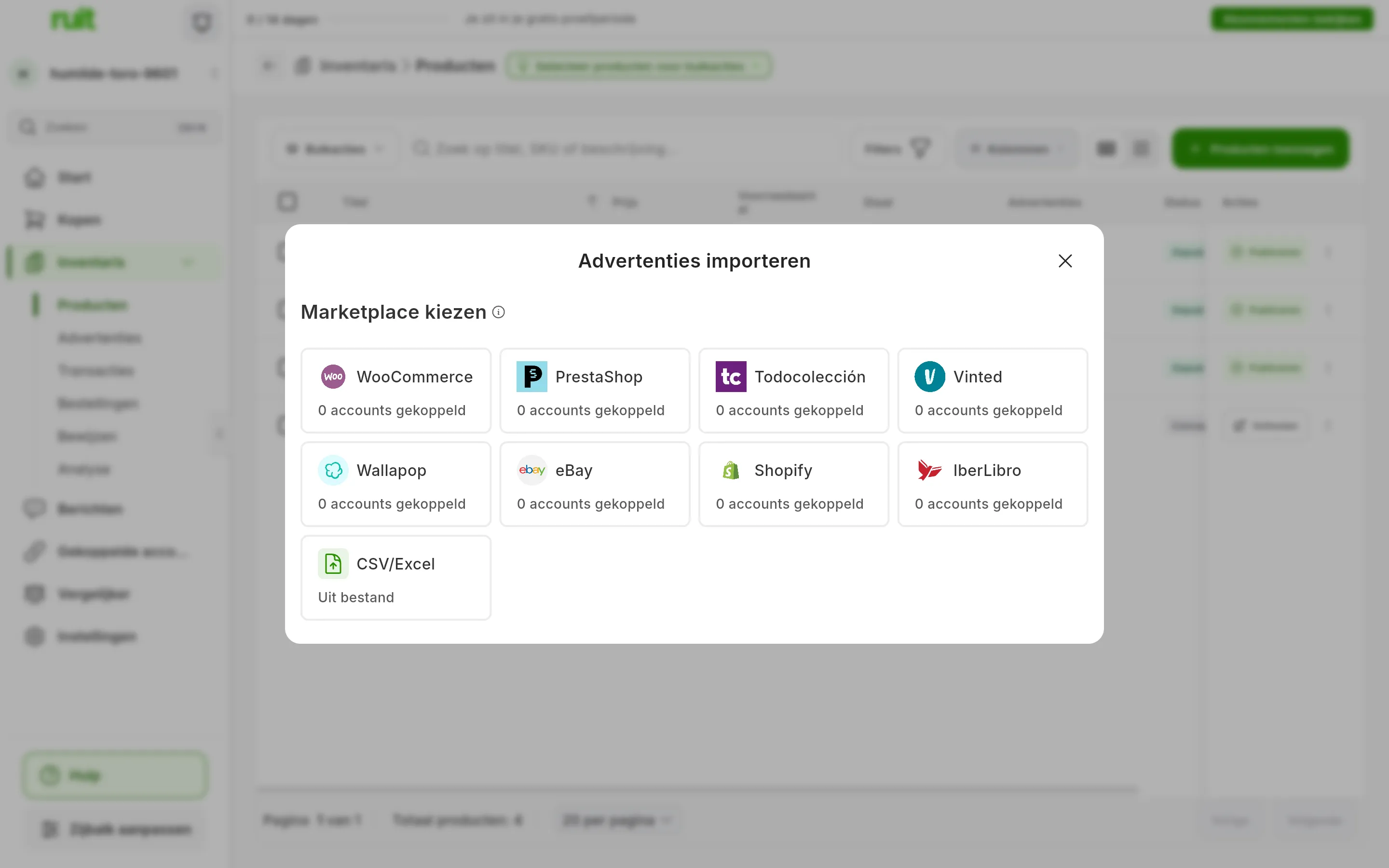Het venster Advertenties importeren met het raster Marketplace kiezen: WooCommerce, PrestaShop, Todocolección, Vinted, Wallapop, eBay, Shopify en IberLibro, elk met de gekoppelde accounts eronder, en een laatste kaart CSV/Excel, Uit bestand