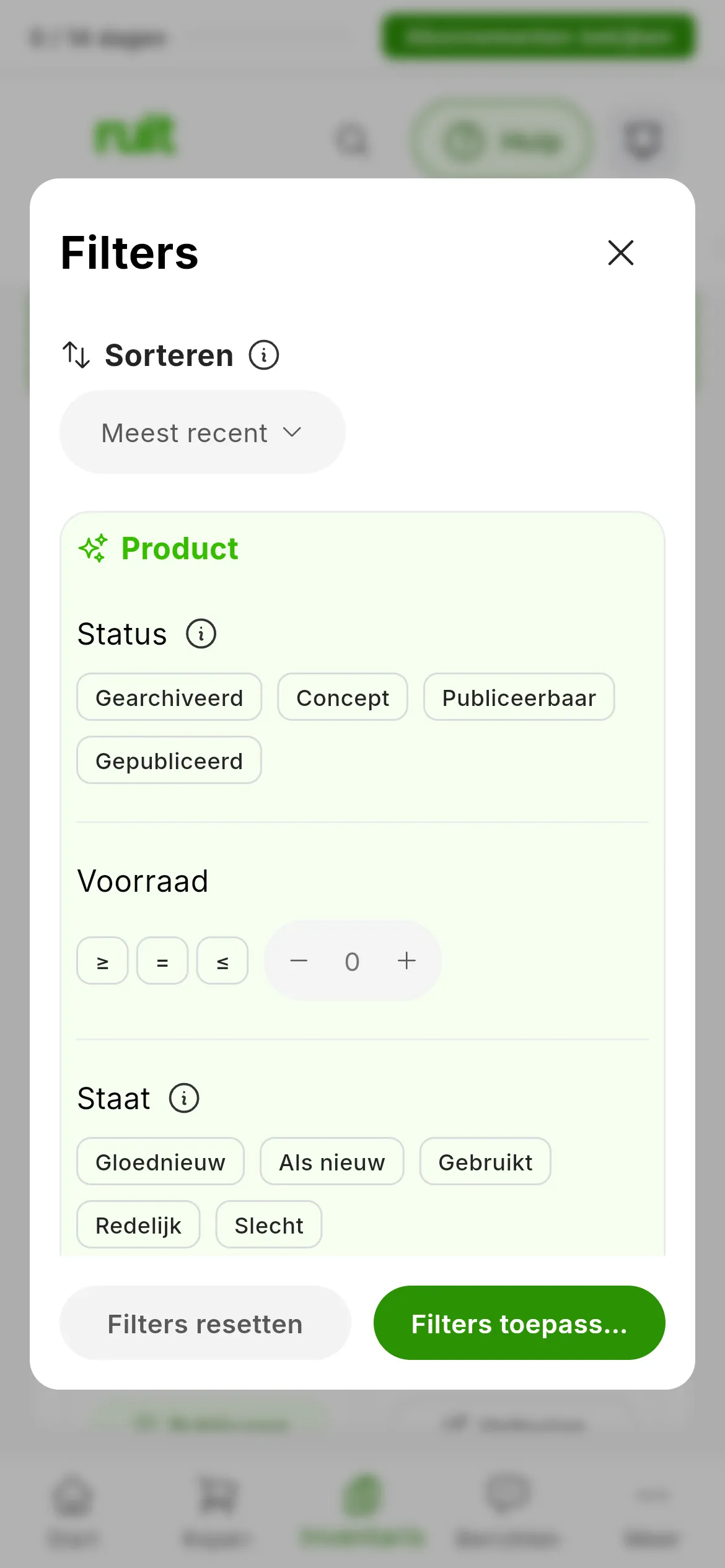 Het paneel Filters van de producttabel, met de groep Product en, bij Status, de vier statussen: Gearchiveerd, Concept, Publiceerbaar en Gepubliceerd