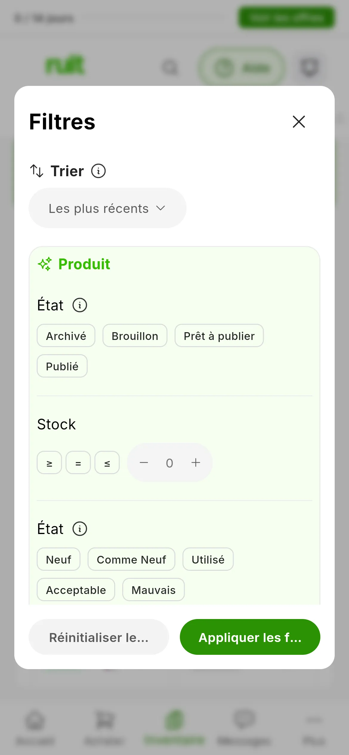 Le panneau Filtres du tableau des produits, avec le groupe Produit et, sous État, les quatre statuts : Archivé, Brouillon, Prêt à publier et Publié
