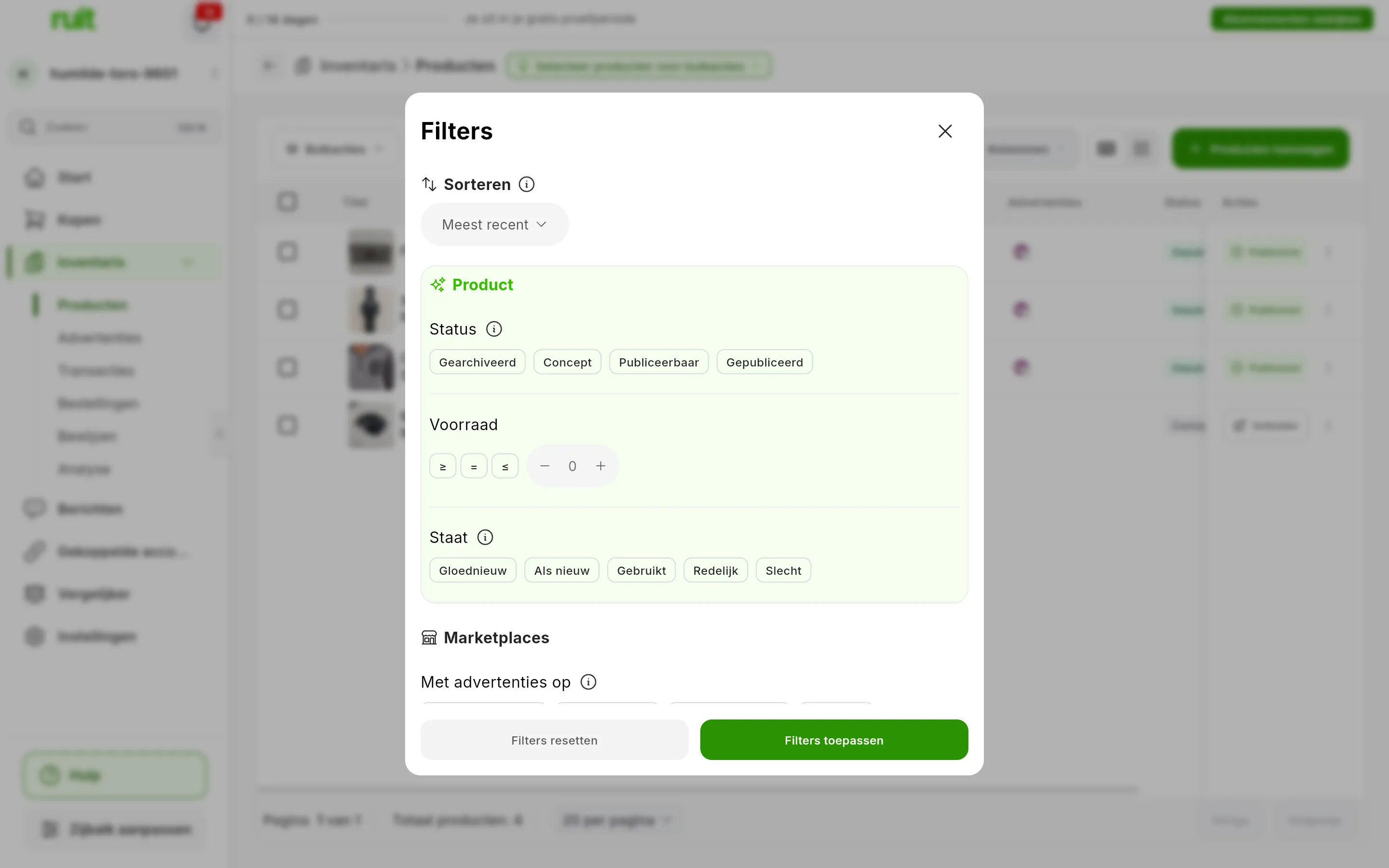 Het paneel Filters: bovenaan Sorteren, daarna de groep Product met Status, Voorraad en Staat, en het begin van Marketplaces; onderaan de knoppen Filters resetten en Filters toepassen