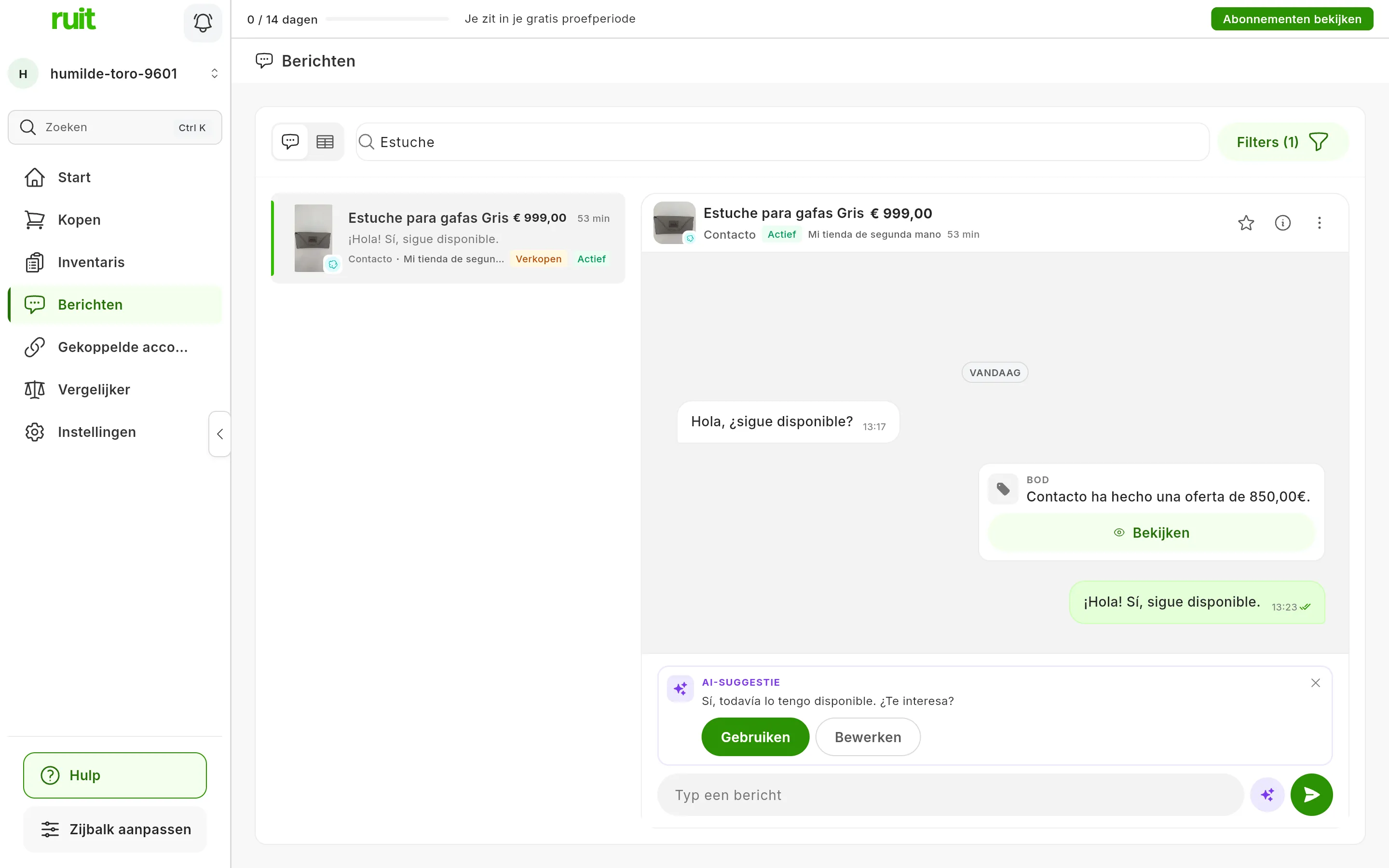 De chat met een concept van de AI boven het invoerveld: het label AI-suggestie, de voorgestelde tekst, de knoppen Gebruiken en Bewerken en de X om het weg te halen