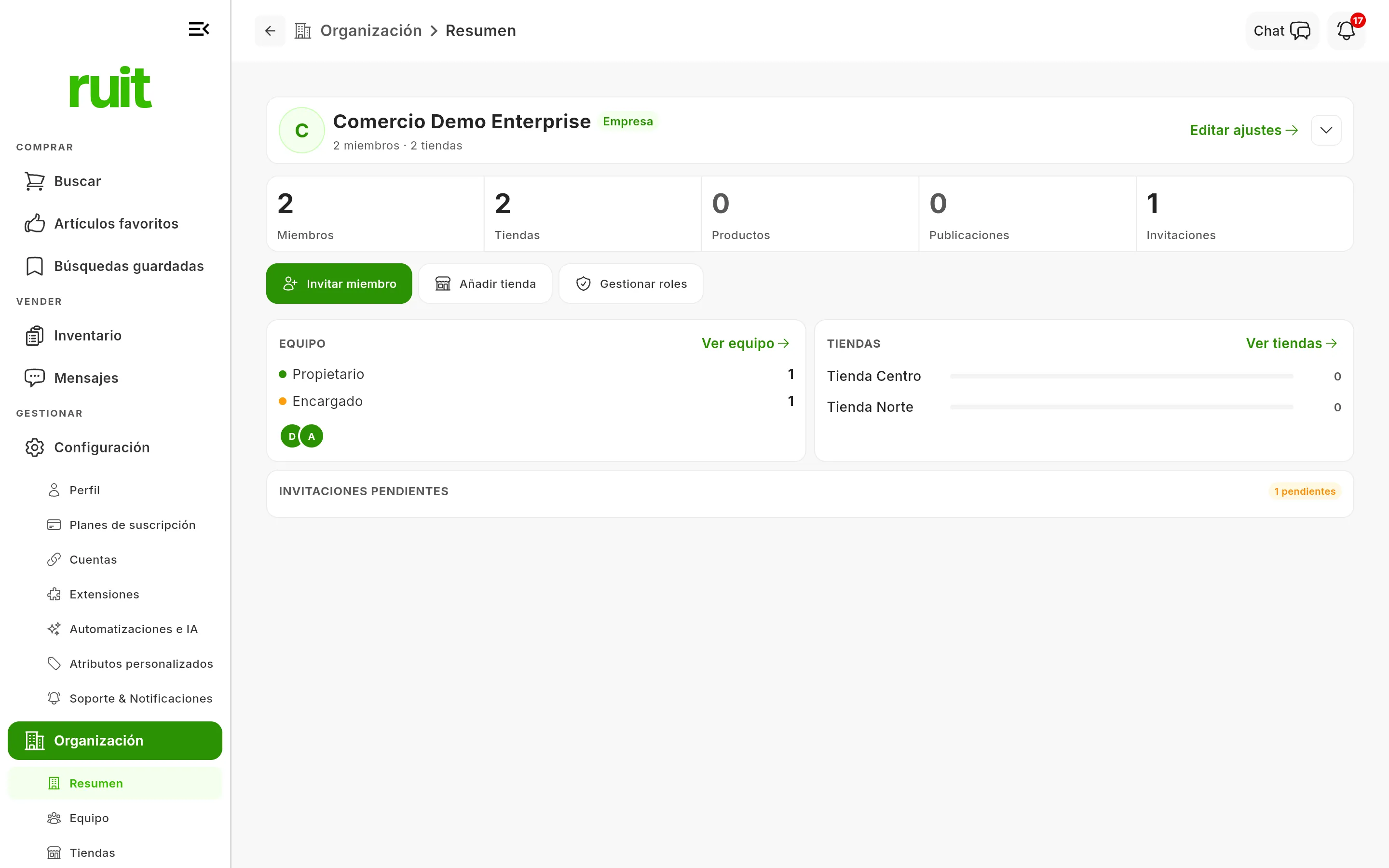 La pantalla Resumen de una organización, con su nombre y tipo, los contadores de miembros, tiendas, productos, publicaciones e invitaciones, los botones Invitar miembro, Añadir tienda y Gestionar roles, y los bloques Equipo y Tiendas.