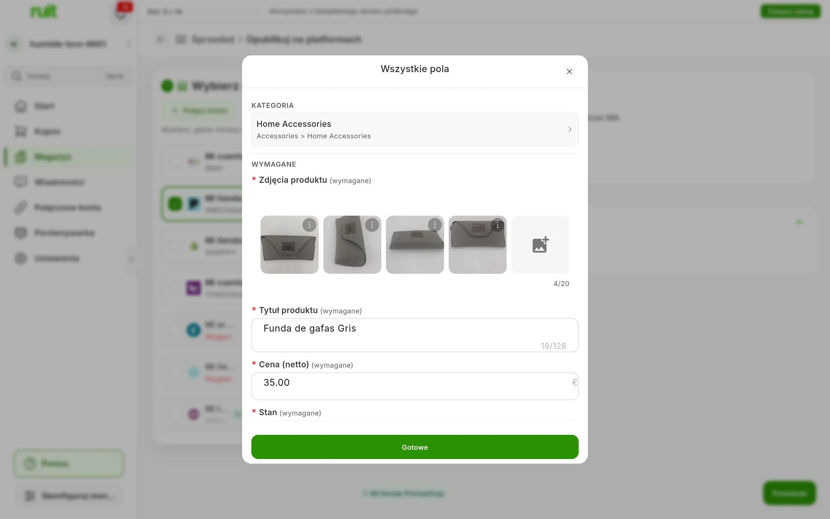 Okno Wszystkie pola konta PrestaShop nad rozmytym ekranem: KATEGORIA z kategorią wybraną przez AI oraz WYMAGANE ze zdjęciami, tytułem i ceną produktu; na dole Gotowe