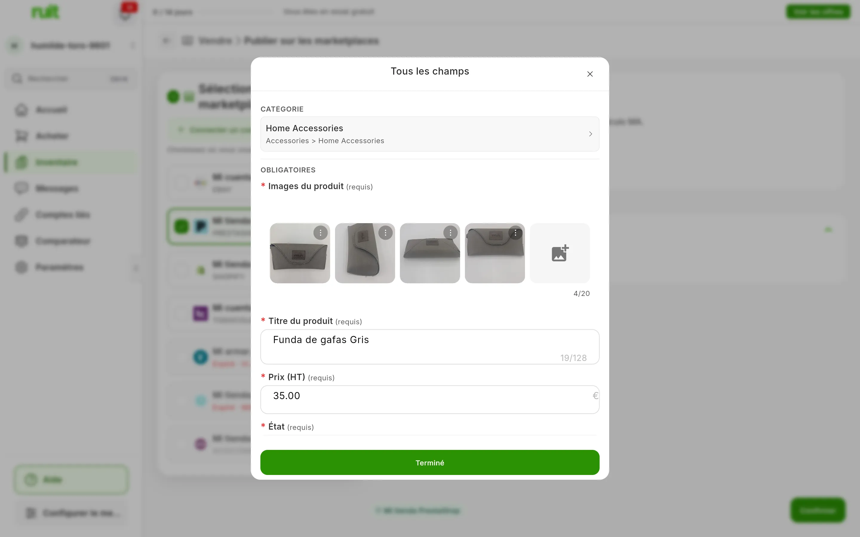 La fenêtre Tous les champs du compte PrestaShop par-dessus l'écran estompé : CATÉGORIE avec la catégorie choisie par l'IA, et OBLIGATOIRES avec les photos, le titre et le prix du produit ; en bas, Terminé