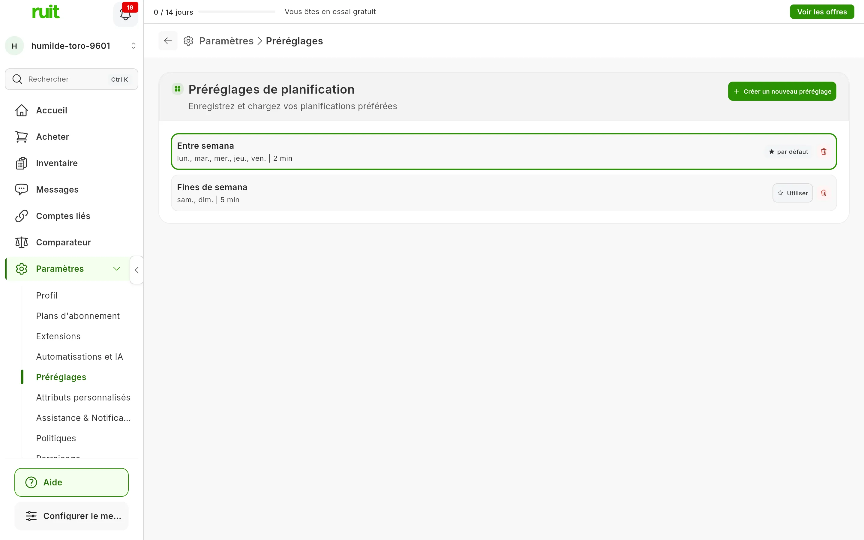 Paramètres → Préréglages : la page Préréglages de planification avec le bouton Créer un nouveau préréglage et deux préréglages, Entre semana avec la mention par défaut et Fines de semana avec le bouton Utiliser ; chacun avec sa corbeille