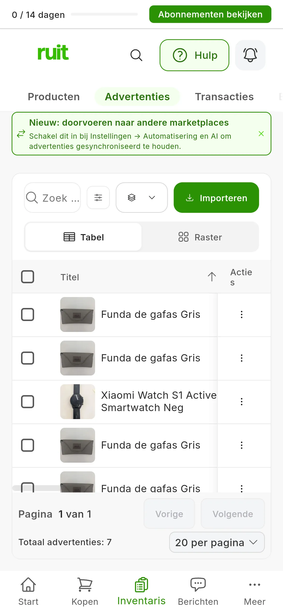 De tabel Inventaris → Advertenties: bovenaan de twee net gepubliceerde advertenties, op Mi tienda Shopify en Mi tienda PrestaShop, en daaronder de advertenties die er al waren; elke rij begint met de foto en de titel van de advertentie
