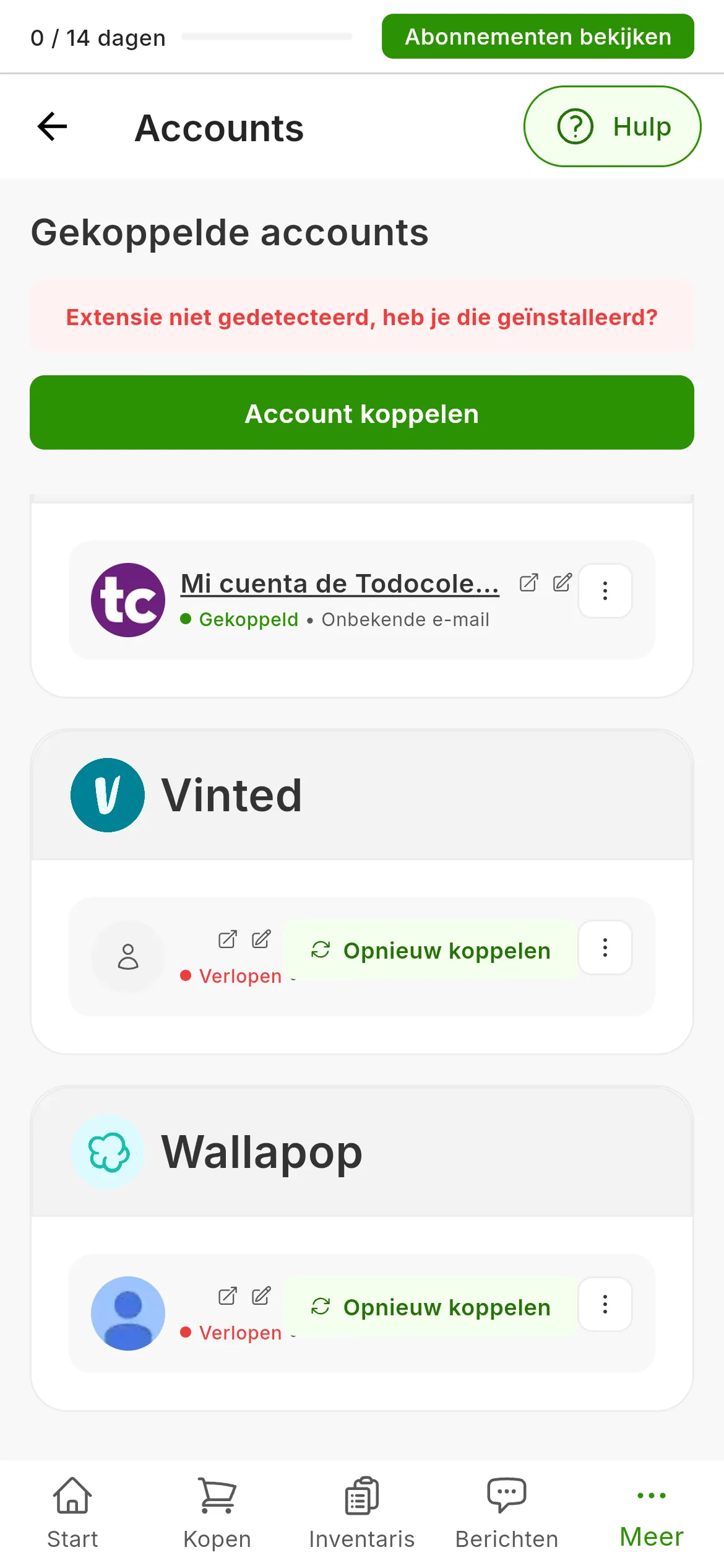 Het scherm Gekoppelde accounts van RUIT: een kaart per account, gegroepeerd per marketplace, elk met de naam, het potlood, de status en het menu met drie puntjes; die van Vinted en Wallapop zijn verlopen en hebben de knop Opnieuw koppelen
