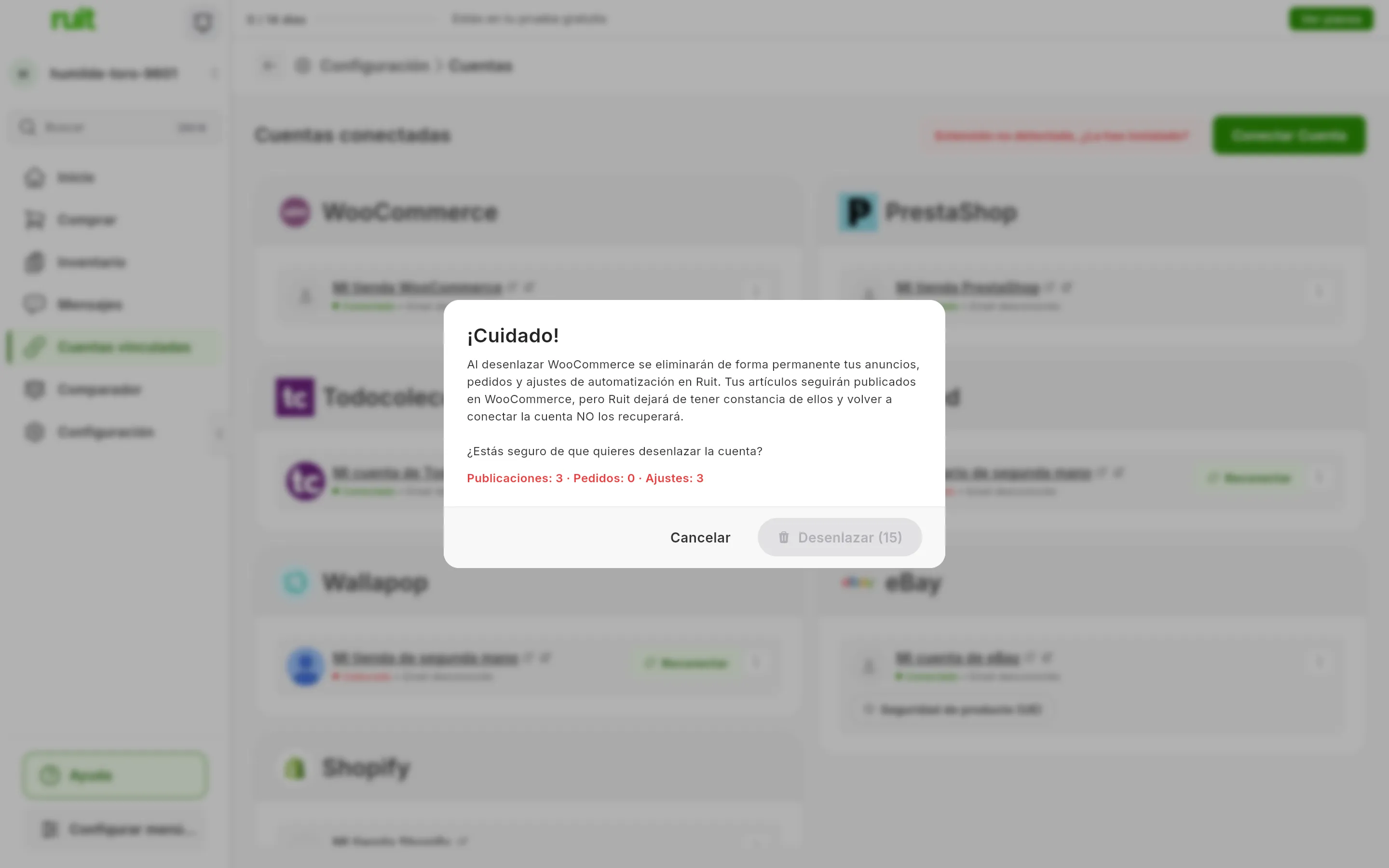 El aviso ¡Cuidado! al desvincular una cuenta de WooCommerce: lo que se borra, la pregunta de si estás seguro, la línea con el número de publicaciones, pedidos y ajustes, y los botones Cancelar y Desenlazar, todavía bloqueado con los segundos que le quedan